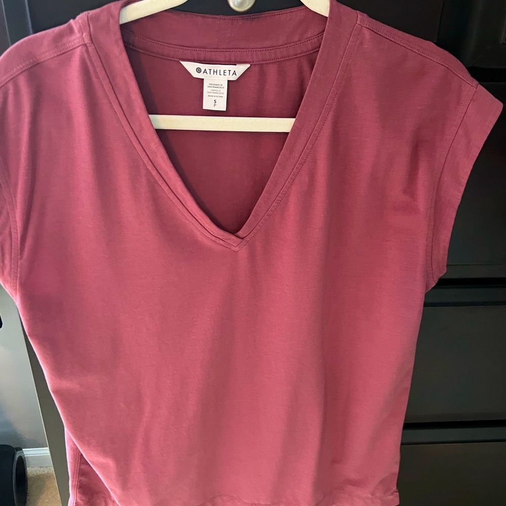 Athleta Avenue V Neck Tee